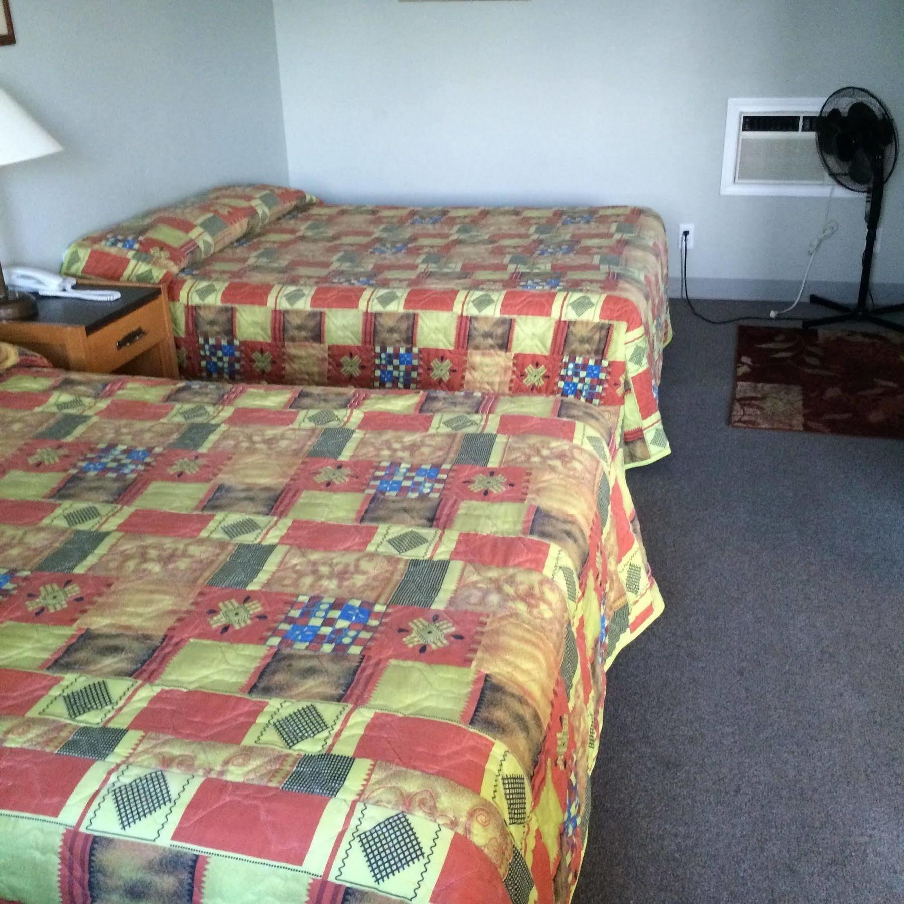 Raccoon Lodge Motel 실번 레이크 외부 사진